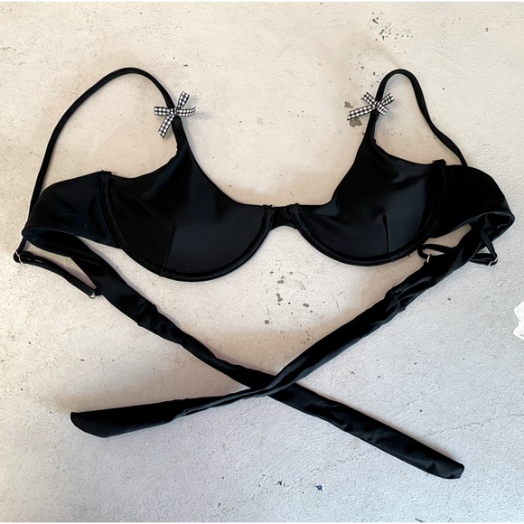 BRAND NEW SWIMMY - Picture 1 of 3